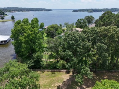 Build your boat dock HERE! This large waterfront lot in the on Emerald Bay Club in Texas - for sale on GolfHomes.com, golf home, golf lot