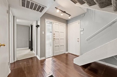 Discover the ideal renovated starter home in the heart of on The Country Place in Texas - for sale on GolfHomes.com, golf home, golf lot