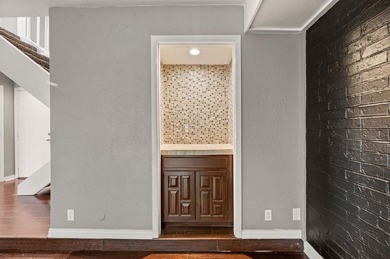 Discover the ideal renovated starter home in the heart of on The Country Place in Texas - for sale on GolfHomes.com, golf home, golf lot