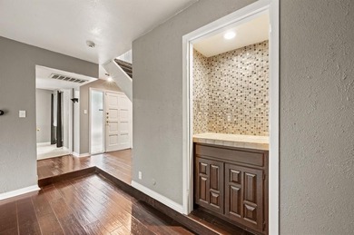 Discover the ideal renovated starter home in the heart of on The Country Place in Texas - for sale on GolfHomes.com, golf home, golf lot