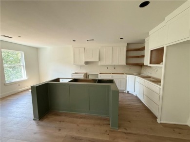 Gorgeous New Construction just a golf cart ride away from the on Bella Vista Country Club - Highlands in Arkansas - for sale on GolfHomes.com, golf home, golf lot
