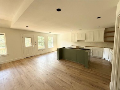 Gorgeous New Construction just a golf cart ride away from the on Bella Vista Country Club - Highlands in Arkansas - for sale on GolfHomes.com, golf home, golf lot
