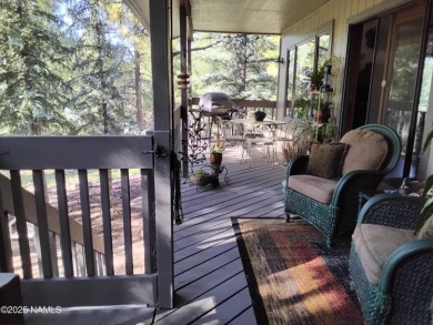 Updated 3BR/2BA townhouse in Continental CC! Vaulted ceilings on Continental Country Club in Arizona - for sale on GolfHomes.com, golf home, golf lot