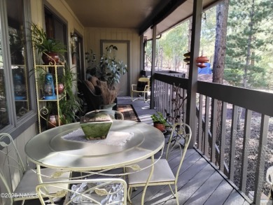 Updated 3BR/2BA townhouse in Continental CC! Vaulted ceilings on Continental Country Club in Arizona - for sale on GolfHomes.com, golf home, golf lot