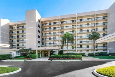 Beautiful penthouse condominium with outstanding golf course and on The Country Club At Boca Raton in Florida - for sale on GolfHomes.com, golf home, golf lot