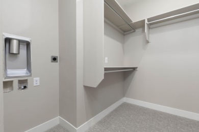 End-unit townhouse in Eagle Point located less than a mile from on Sky Mountain Golf Course in Utah - for sale on GolfHomes.com, golf home, golf lot