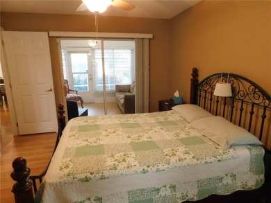 Stop the car! You've found it--Florida living at its finest in on Kings Ridge Golf Club in Florida - for sale on GolfHomes.com, golf home, golf lot