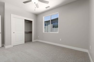 End-unit townhouse in Eagle Point located less than a mile from on Sky Mountain Golf Course in Utah - for sale on GolfHomes.com, golf home, golf lot