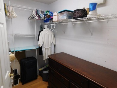 Stop the car! You've found it--Florida living at its finest in on Kings Ridge Golf Club in Florida - for sale on GolfHomes.com, golf home, golf lot