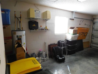 Stop the car! You've found it--Florida living at its finest in on Kings Ridge Golf Club in Florida - for sale on GolfHomes.com, golf home, golf lot