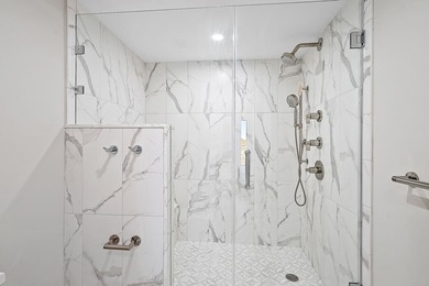 Beautiful waterfront condo in the gated community of Jonathan's on Jonathans Landing Golf Club in Florida - for sale on GolfHomes.com, golf home, golf lot