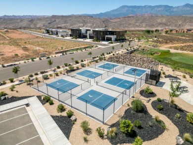 End-unit townhouse in Eagle Point located less than a mile from on Sky Mountain Golf Course in Utah - for sale on GolfHomes.com, golf home, golf lot