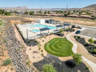 End-unit townhouse in Eagle Point located less than a mile from on Sky Mountain Golf Course in Utah - for sale on GolfHomes.com, golf home, golf lot