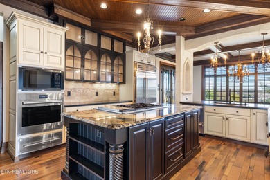 Commanding the pinnacle above Gettysvue Polo, Golf & Country on Gettysvue Country Club in Tennessee - for sale on GolfHomes.com, golf home, golf lot