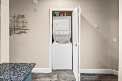 Discover the ultimate Lake Havasu lifestyle in this beautiful on Bridgewater Links in Arizona - for sale on GolfHomes.com, golf home, golf lot