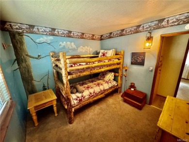 Cozy 3-Bedroom, 2-Bath Cabin in Lower Moonridge, Big Bear Lake
 on Big Bear Mountain Ski and Golf Resort in California - for sale on GolfHomes.com, golf home, golf lot