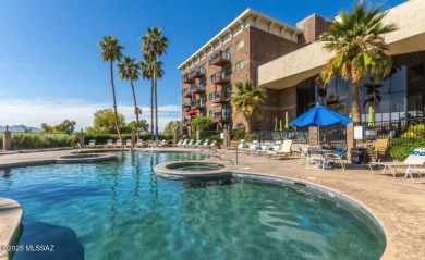 Discover the ultimate Lake Havasu lifestyle in this beautiful on Bridgewater Links in Arizona - for sale on GolfHomes.com, golf home, golf lot