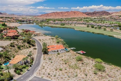 Oversized dock with HydroHoist boat lift and a 21' twin-screw on South Shore At Lake Las Vegas in Nevada - for sale on GolfHomes.com, golf home, golf lot