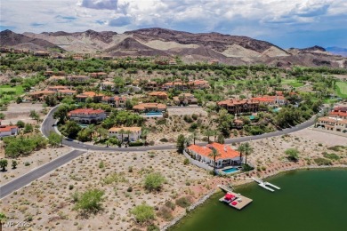 Oversized dock with HydroHoist boat lift and a 21' twin-screw on South Shore At Lake Las Vegas in Nevada - for sale on GolfHomes.com, golf home, golf lot