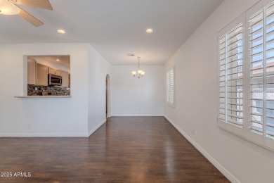 Live steps to 222-acre Encanto Park with two golf courses, a 7 on Encanto 18 Golf Course in Arizona - for sale on GolfHomes.com, golf home, golf lot