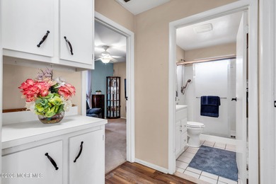 What a beautiful End unit Home! Totally redone w/ updated on Leisure Village West Assoc. in New Jersey - for sale on GolfHomes.com, golf home, golf lot