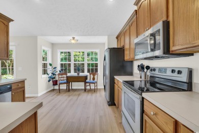 This charming 3 bed/2 bath home with a loft/bonus room is on TPC Myrtle Beach Golf Club in South Carolina - for sale on GolfHomes.com, golf home, golf lot