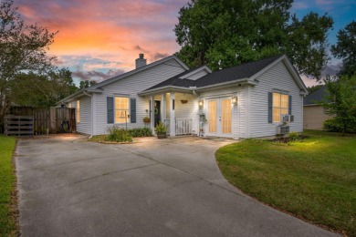 Motivated seller. Seller is offering $3K towards UPGRADES. This on Shadowmoss Plantation Golf Club in South Carolina - for sale on GolfHomes.com, golf home, golf lot