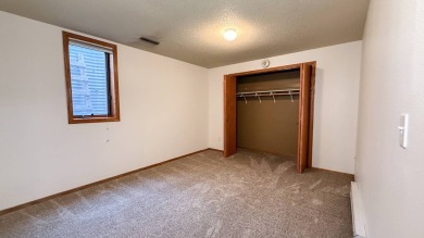 Here's an opportunity to purchase a beautiful home near Fox Run on Fox Run Municipal Golf Course in South Dakota - for sale on GolfHomes.com, golf home, golf lot