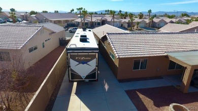 PARKING! PARKING! PARKING! Nestled in the desirable neighborhood on Desert Lakes Golf Course in Arizona - for sale on GolfHomes.com, golf home, golf lot