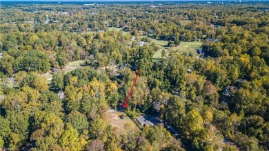 Rare opportunity to BUILD YOUR DREAM HOME in SEDGEFIELD!  This on Sedgefield Golf Course in North Carolina - for sale on GolfHomes.com, golf home, golf lot