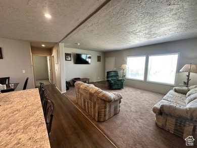 This effectively brand new home is located in the gated Skyline on Skyline Mountain Resort and Golf Course in Utah - for sale on GolfHomes.com, golf home, golf lot
