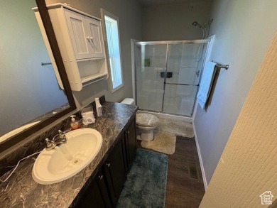 This effectively brand new home is located in the gated Skyline on Skyline Mountain Resort and Golf Course in Utah - for sale on GolfHomes.com, golf home, golf lot
