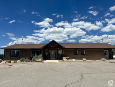 This effectively brand new home is located in the gated Skyline on Skyline Mountain Resort and Golf Course in Utah - for sale on GolfHomes.com, golf home, golf lot