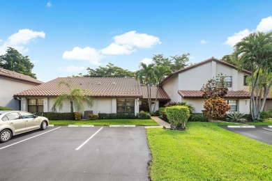 Beautifully renovated 2BR lakefront condo in the sought-after on Deer Creek Golf Club in Florida - for sale on GolfHomes.com, golf home, golf lot