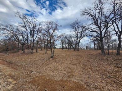 Beautiful build site in Nocona Hills, right down the street to on Nocona Hills Golf Course in Texas - for sale on GolfHomes.com, golf home, golf lot