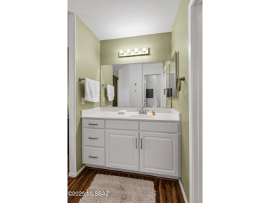Move-in Ready Luxury Condo in Prestigious La Paloma Country Club on La Paloma Country Club - Ridge in Arizona - for sale on GolfHomes.com, golf home, golf lot
