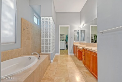 Welcome to 42032 N Club Pointe Dr in Anthem Country Club.  This on Anthem Golf and Country Club  in Arizona - for sale on GolfHomes.com, golf home, golf lot