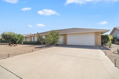 Welcome to your move-in ready gem in Sun City AZ! This extremely on Sun City Lakes West and East in Arizona - for sale on GolfHomes.com, golf home, golf lot