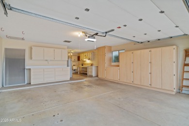 Welcome to your move-in ready gem in Sun City AZ! This extremely on Sun City Lakes West and East in Arizona - for sale on GolfHomes.com, golf home, golf lot
