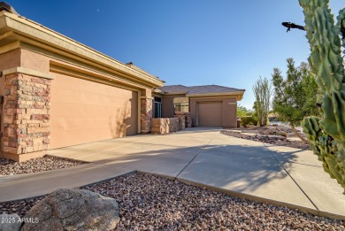 Welcome to 42032 N Club Pointe Dr in Anthem Country Club.  This on Anthem Golf and Country Club  in Arizona - for sale on GolfHomes.com, golf home, golf lot