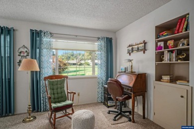 Salemtowne 55+ community golf course home with views of the 6th on Salemtowne Golf Club in Oregon - for sale on GolfHomes.com, golf home, golf lot