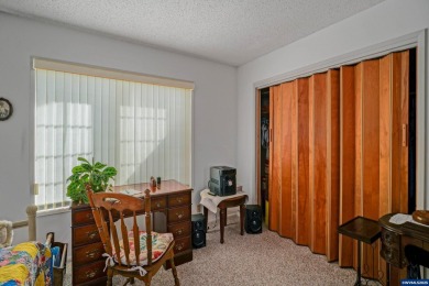 Salemtowne 55+ community golf course home with views of the 6th on Salemtowne Golf Club in Oregon - for sale on GolfHomes.com, golf home, golf lot