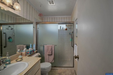 Salemtowne 55+ community golf course home with views of the 6th on Salemtowne Golf Club in Oregon - for sale on GolfHomes.com, golf home, golf lot