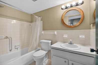 Under contract-accepting backup offers. One or more photo(s) has on On Top Of The World Golf Course in Florida - for sale on GolfHomes.com, golf home, golf lot