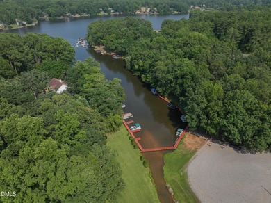 Peaceful half-acre homesite in Lake Royale! This beautiful on River Golf and Country Club at Lake Royale in North Carolina - for sale on GolfHomes.com, golf home, golf lot