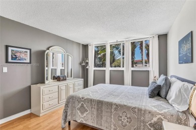 La Creme de la creme!!! Love where you live...this gorgeous on Hollybrook Golf and Tennis Club  in Florida - for sale on GolfHomes.com, golf home, golf lot