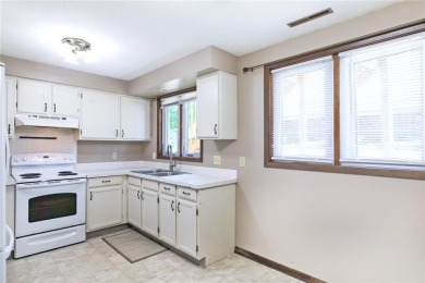Experience comfortable living in this bright two-bedroom, one on Green Lea Golf Course in Minnesota - for sale on GolfHomes.com, golf home, golf lot