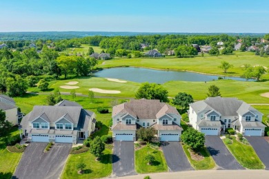 Well maintained 3bed/2.5 bath 2 story condo on one of Geneva on Geneva National Golf Club in Wisconsin - for sale on GolfHomes.com, golf home, golf lot