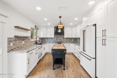 Welcome to this beautifully remodeled 3-bedroom, 2.5-bathroom on The Club At Pelican Bay - North Course in Florida - for sale on GolfHomes.com, golf home, golf lot