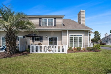 LARGE FAIRWAY OAKS UNIT ON THE POND! This townhouse-style condo on  in South Carolina - for sale on GolfHomes.com, golf home, golf lot